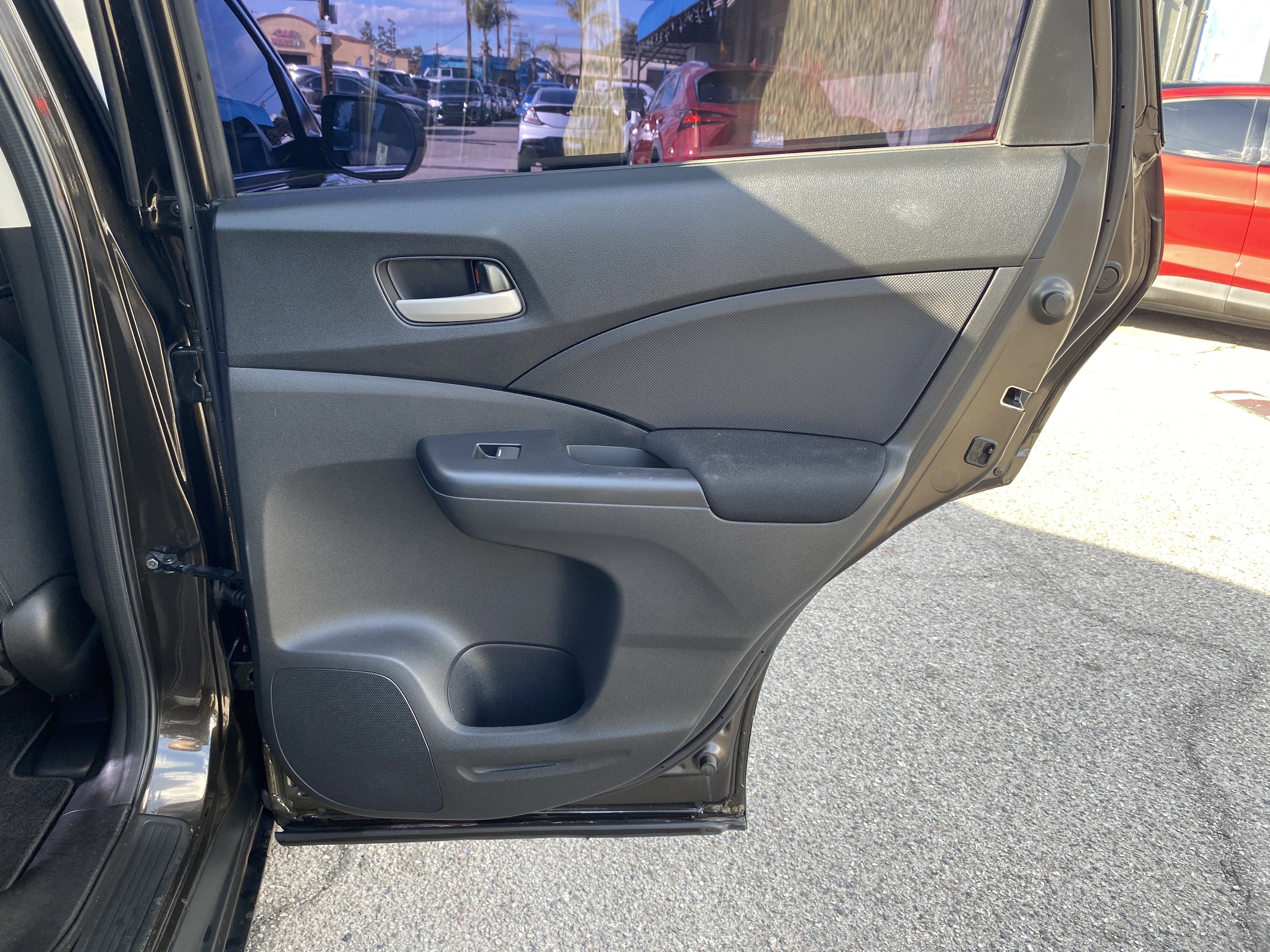 Used 2014 Honda CR-V LX image 19