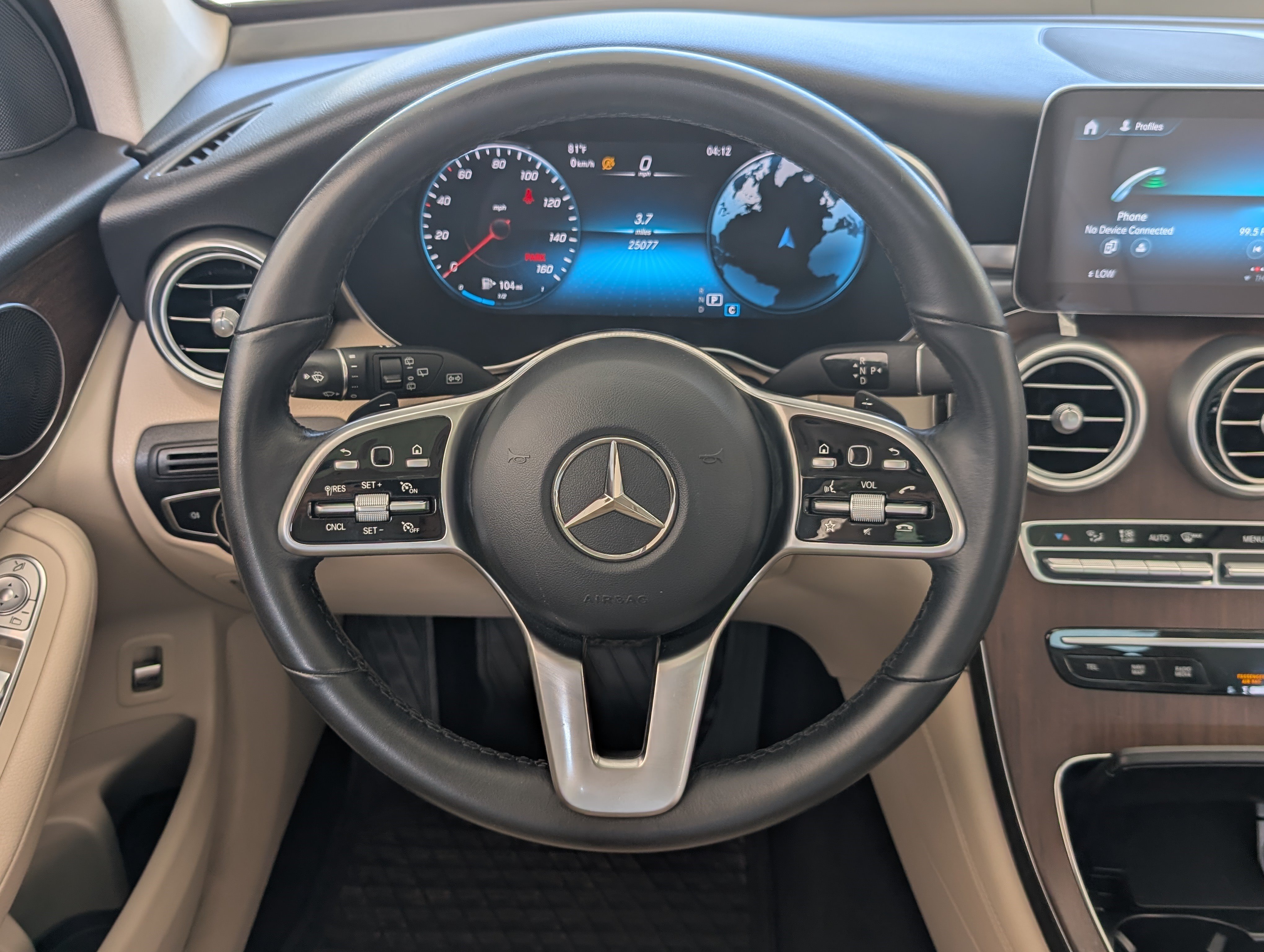 Used 2020 Mercedes-Benz GLC 300 image 24