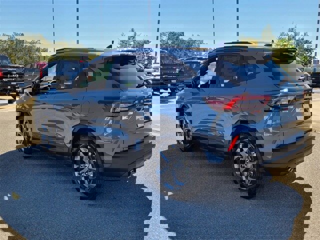 New 2025 Ford Escape ST-Line w/ Equipment Group 301A image 8