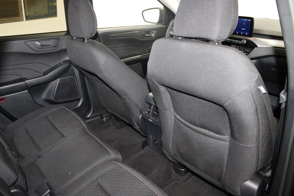 Used 2025 Ford Escape Active AWD/4WD image 27