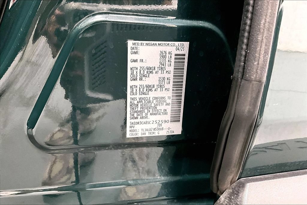 Used 2025 Nissan Pathfinder SL FWD image 39
