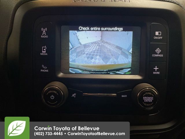 Used 2015 Jeep Renegade Latitude image 19