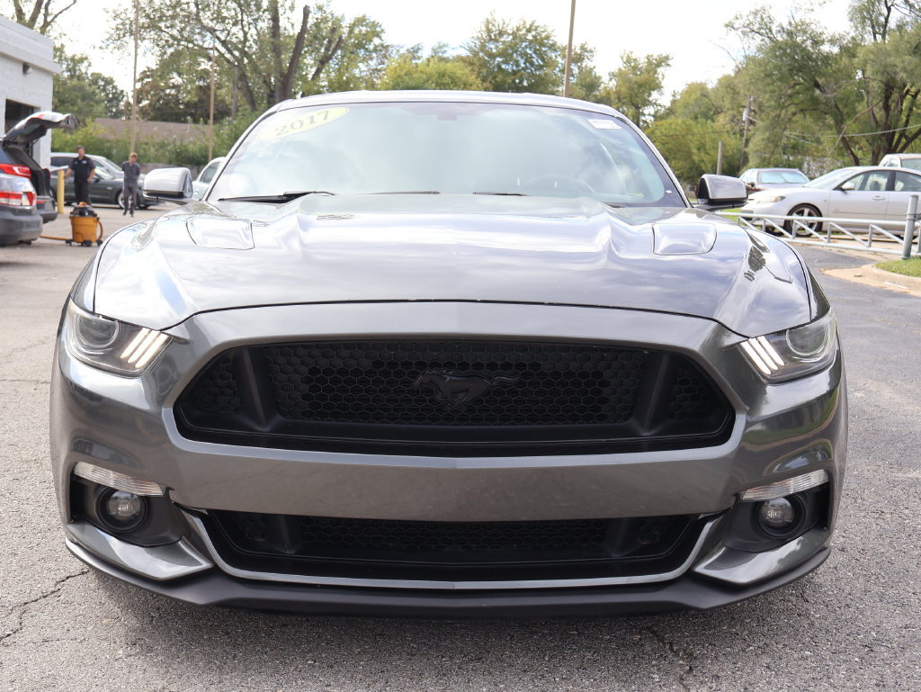 Used 2017 Ford Mustang GT Premium w/ Black Accent Package RWD image 2