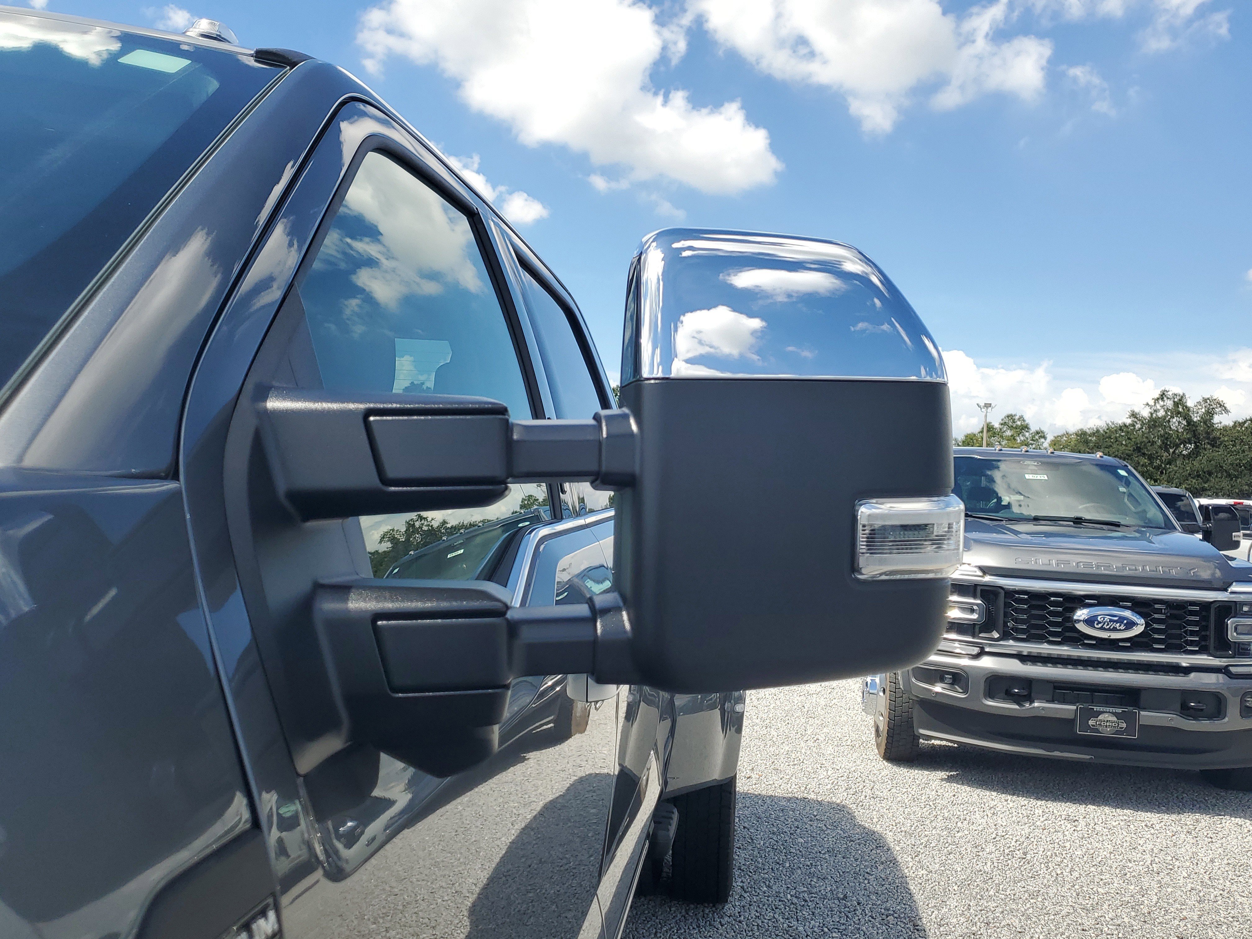 New 2026 Ford F450 Platinum w/ Platinum Plus Package image 5