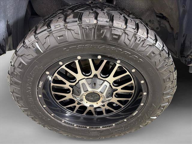 Used 2019 Toyota Tacoma TRD Off-Road AWD/4WD image 11