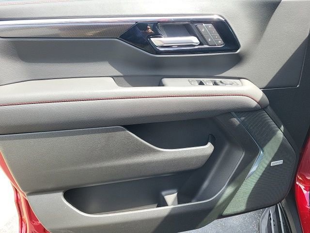 New 2026 Chevrolet Tahoe RST image 32