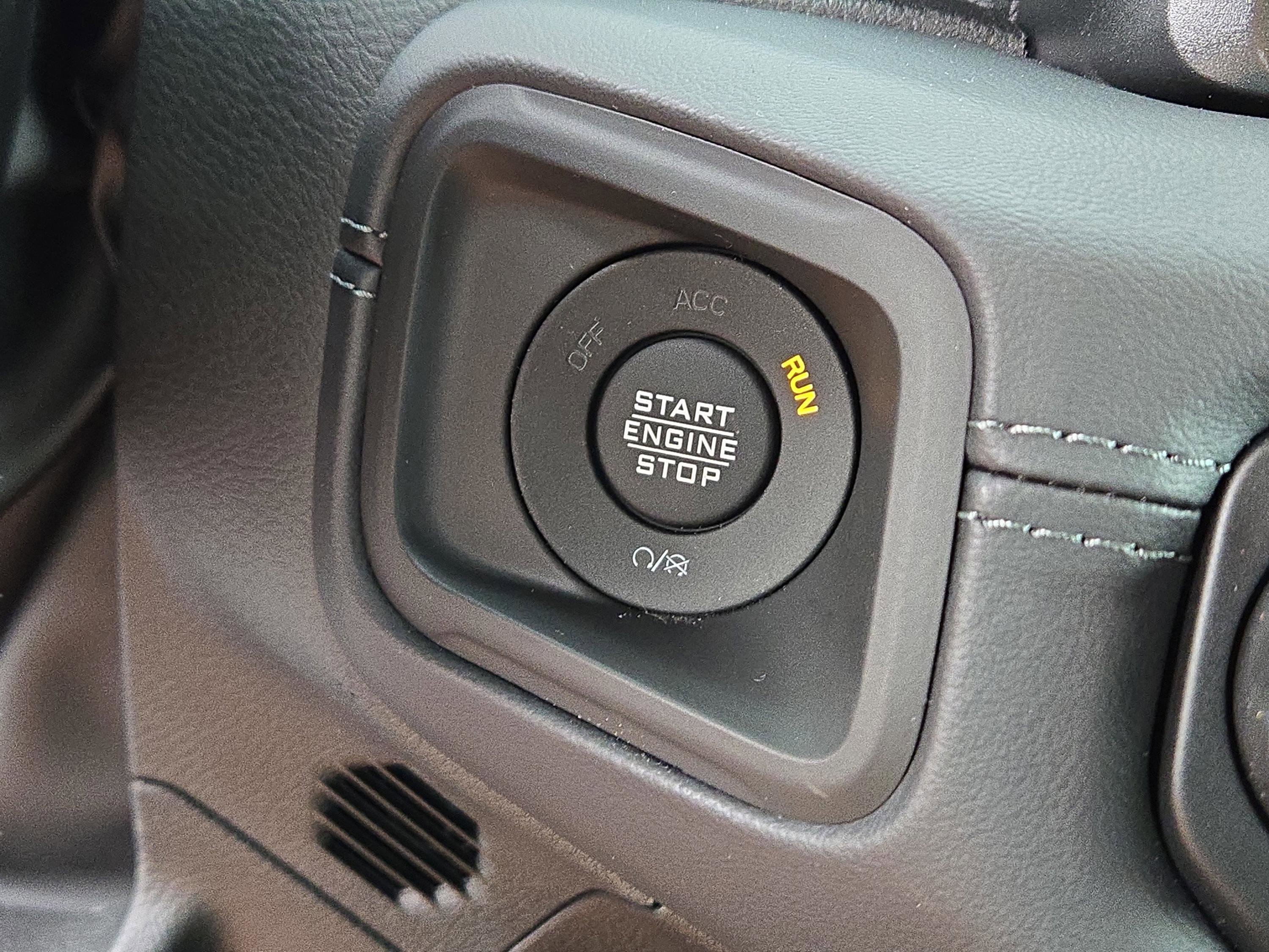 New 2026 Jeep Wrangler Unlimited Rubicon w/ Safety Group image 28