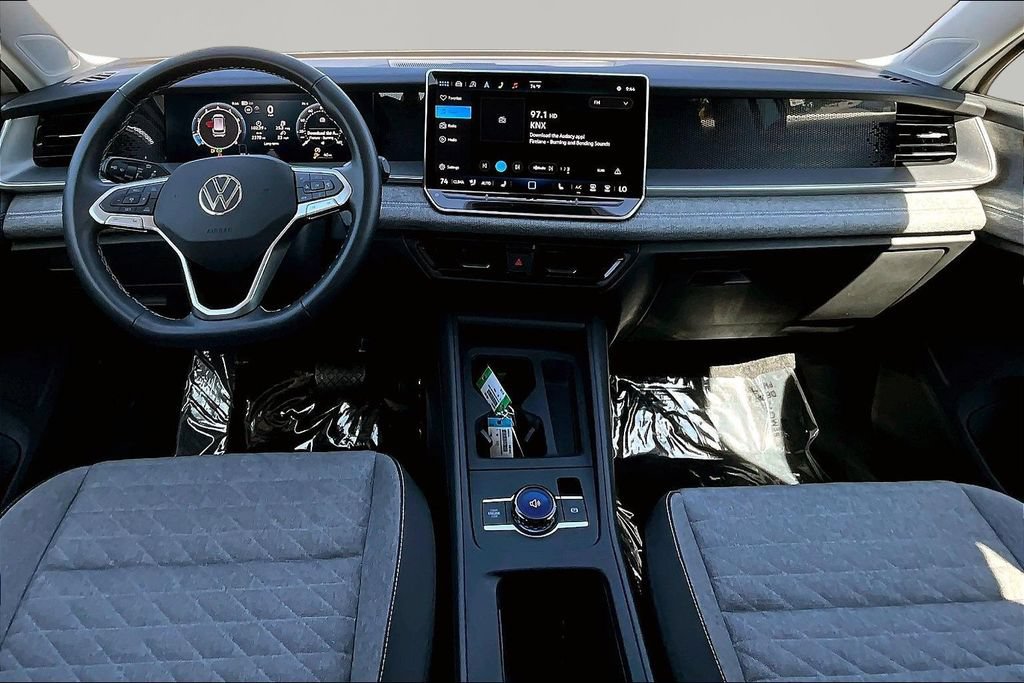 Used 2025 Volkswagen Tiguan S FWD image 7