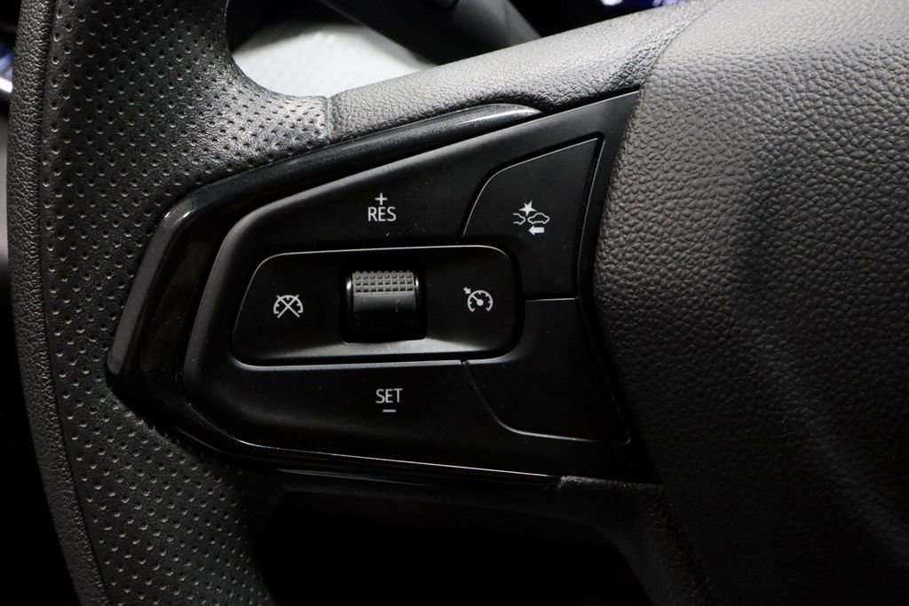 Used 2024 Chevrolet Trax LT image 26