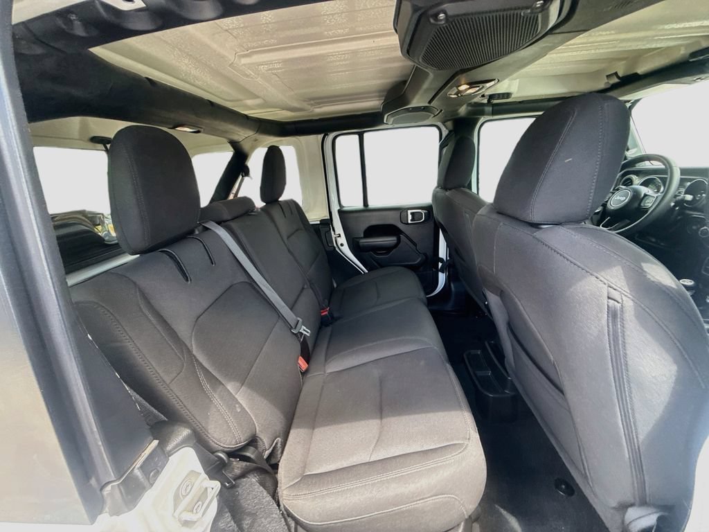 Certified 2023 Jeep Wrangler Unlimited AWD/4WD image 32