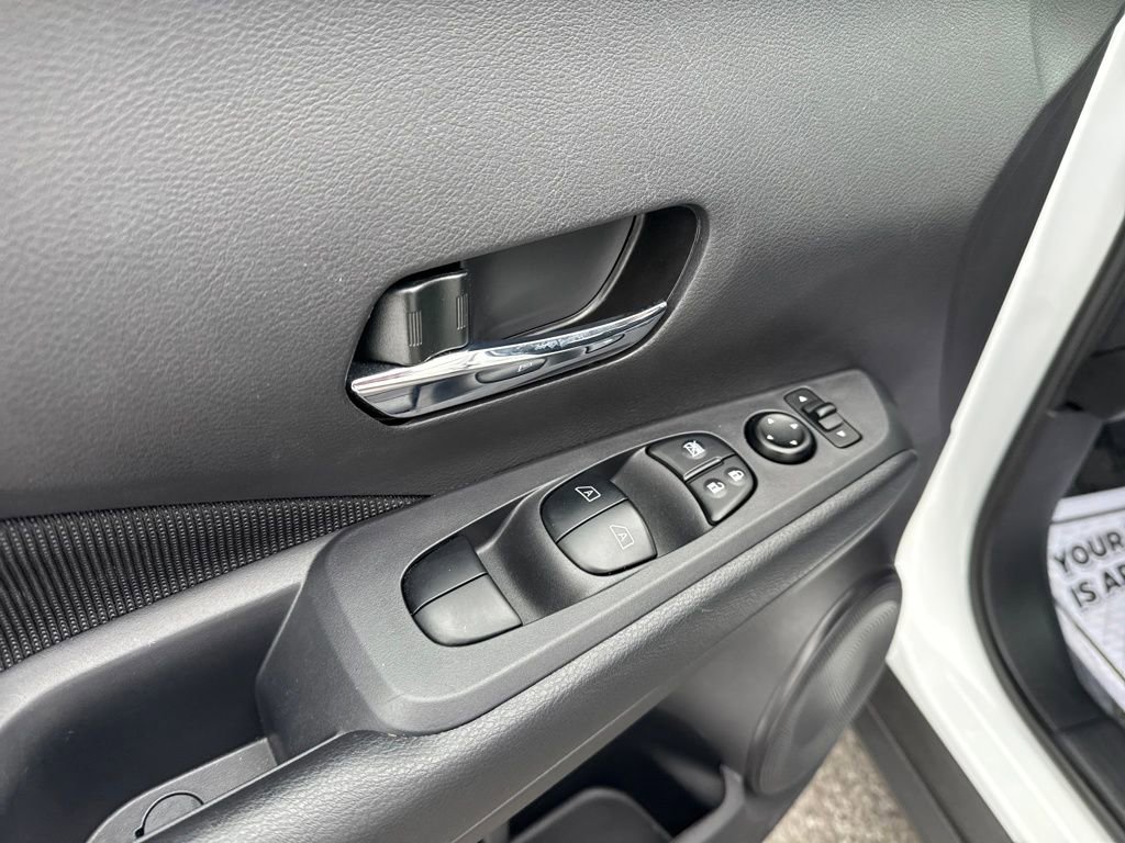 Certified 2024 Nissan Kicks SV image 20