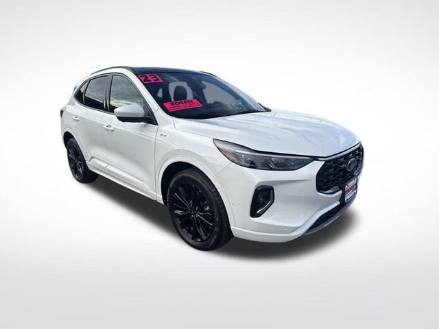 Used 2023 Ford Escape ST-Line Elite w/ Premium Technology Package image 7