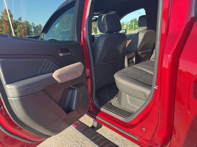 Certified 2024 GMC Canyon Denali image 6