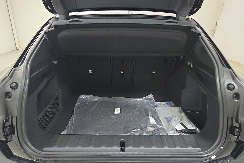 New 2026 BMW X2 xDrive28i w/ Convenience Package AWD/4WD image 28