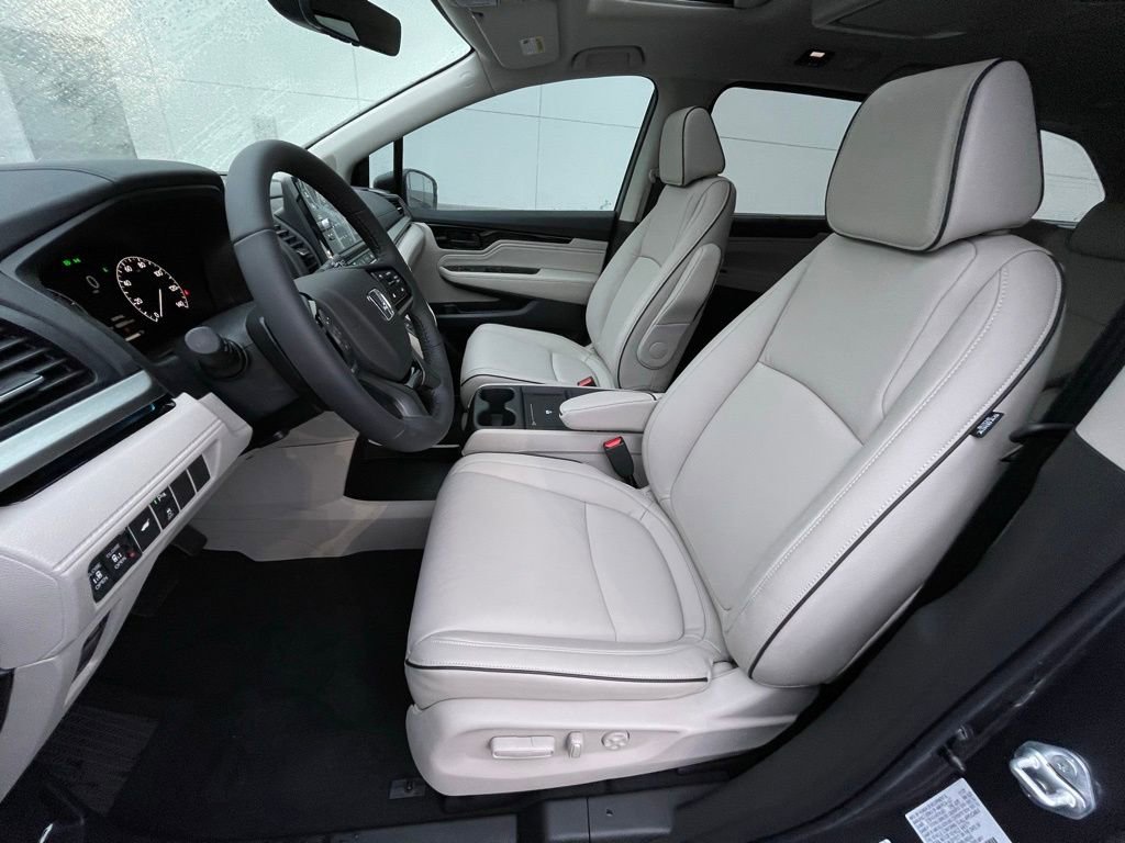 New 2026 Honda Odyssey Touring image 27