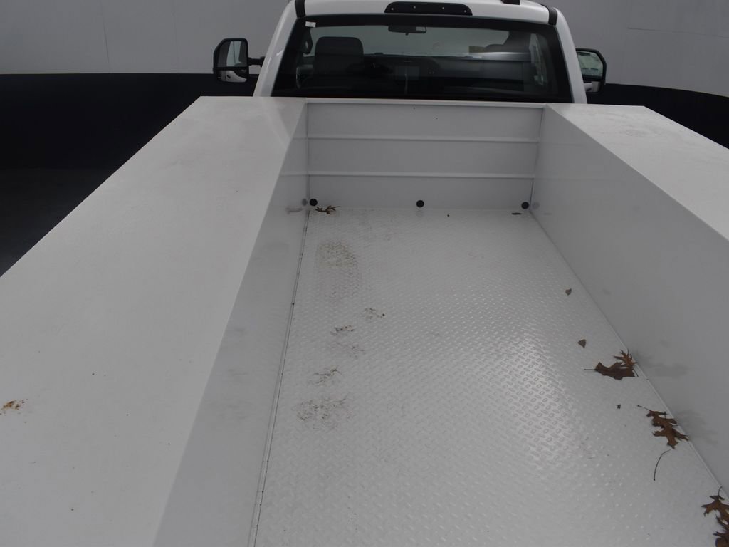 New 2025 Ford F450 XL w/ XL Chrome Package image 8