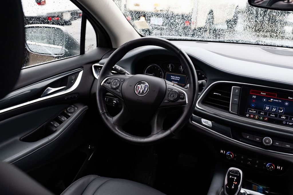 Used 2020 Buick Enclave Premium w/ Sun and Sites Package AWD/4WD image 9