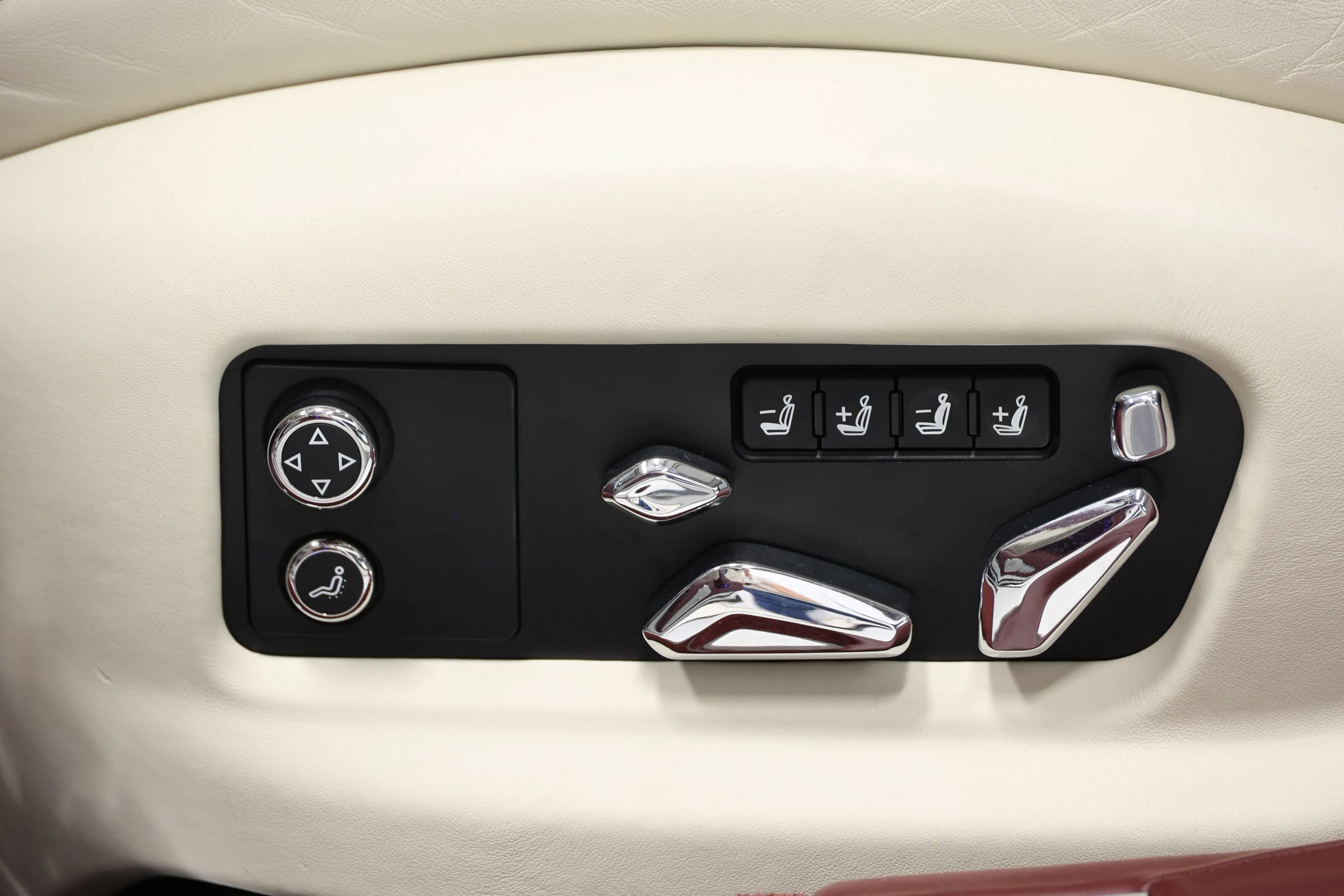 Used 2022 Bentley Flying Spur W12 AWD/4WD image 19