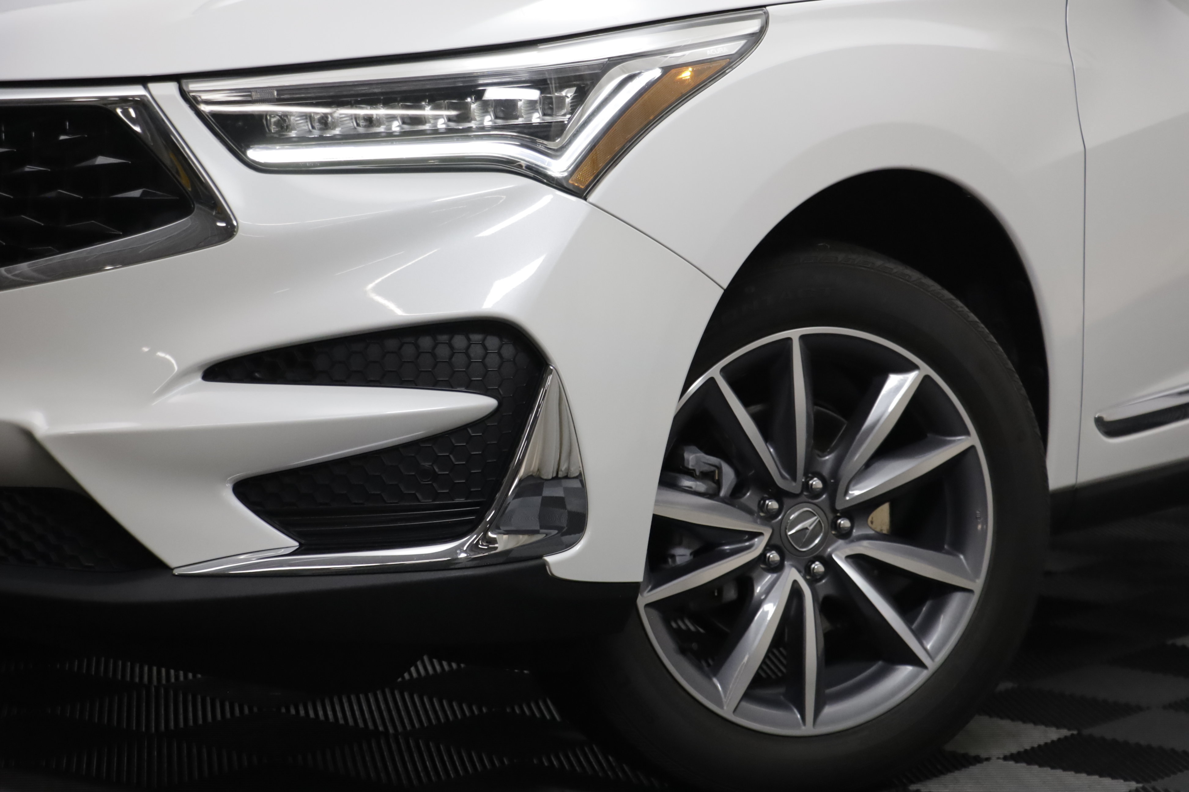 Used 2021 Acura RDX w/ Technology Package AWD/4WD image 3