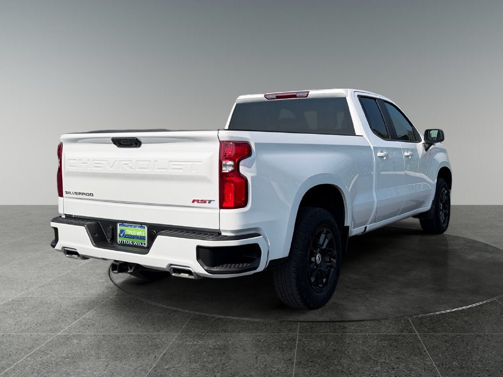 Used 2024 Chevrolet Silverado 1500 RST w/ Z71 Off-Road Package AWD/4WD image 10