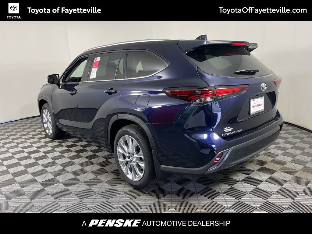 Used 2026 Toyota Highlander Limited image 18