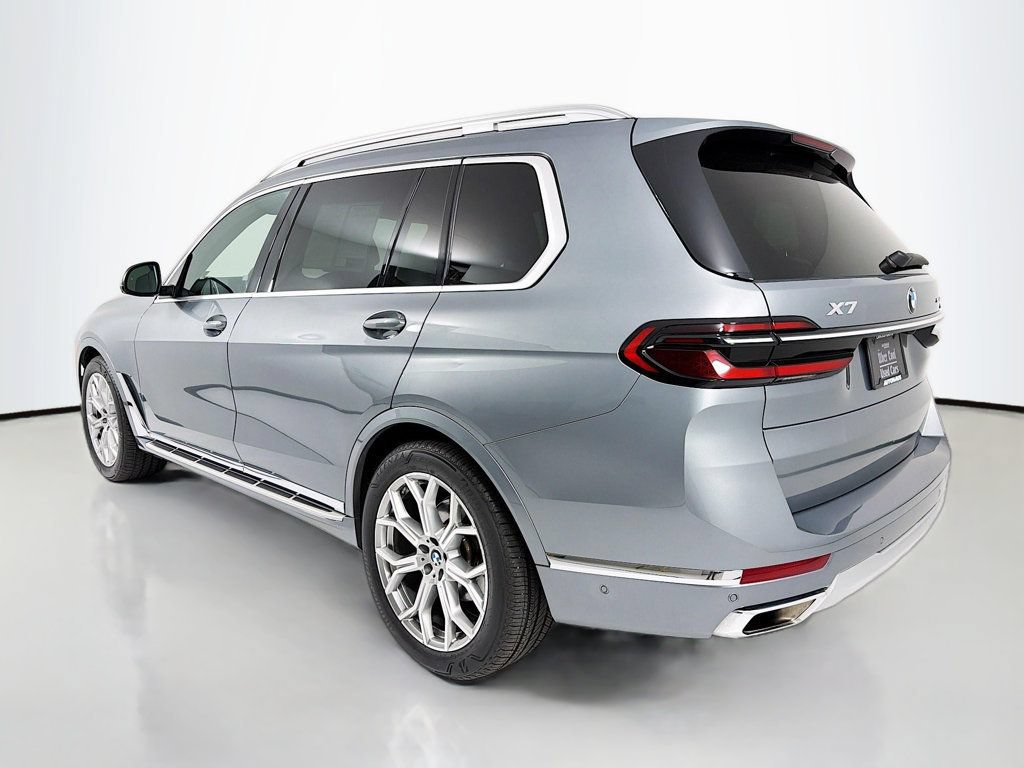 Used 2023 BMW X7 xDrive40i w/ Executive Package AWD/4WD image 5
