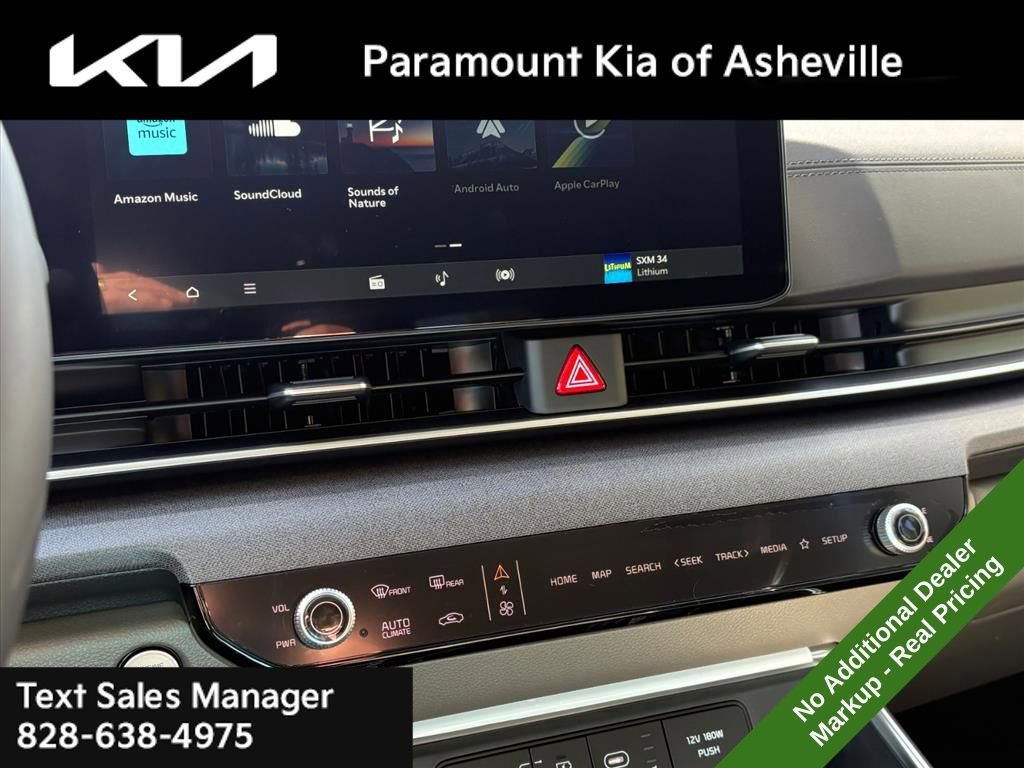 New 2026 Kia Carnival EX image 12