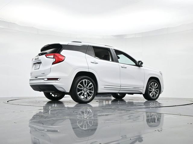 Used 2022 GMC Terrain Denali image 37