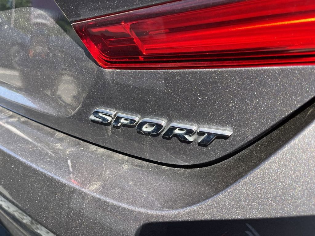 Used 2019 Honda Accord Sport image 8