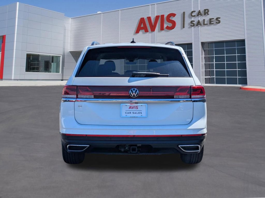 Used 2025 Volkswagen Atlas SE FWD image 9