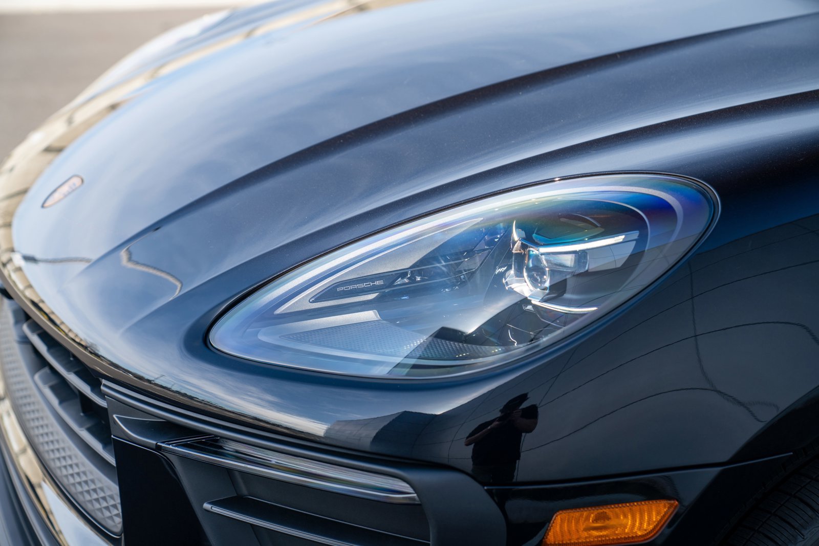 New 2026 Porsche Macan AWD/4WD image 30