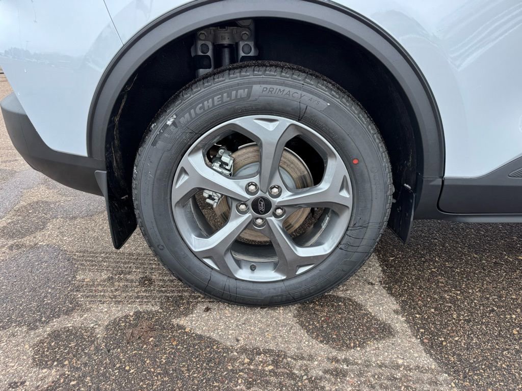 New 2026 Ford Escape ST-Line w/ Tech Pack #1 image 2