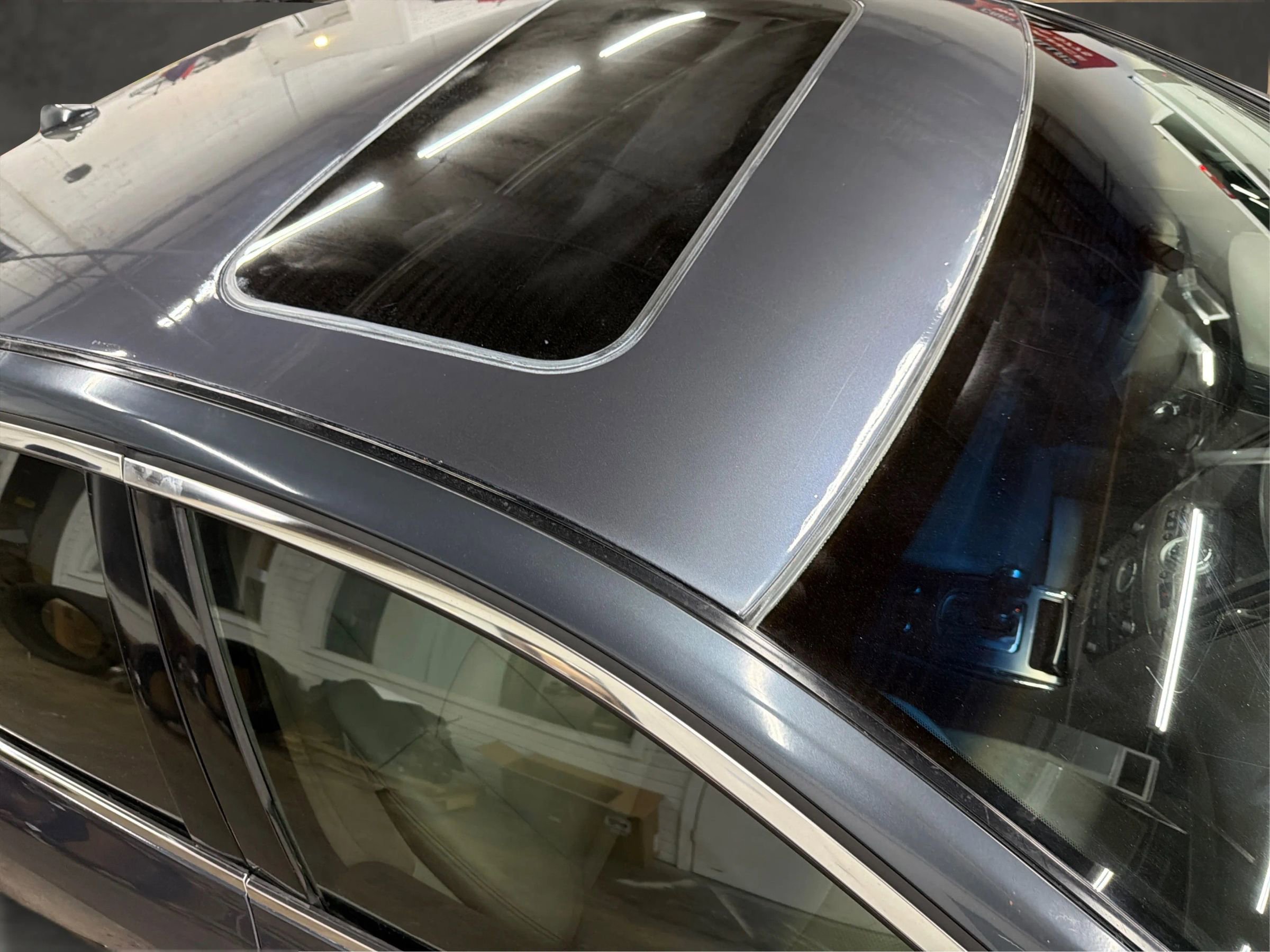 Used 2010 INFINITI G37 Journey w/ Premium Pkg image 10