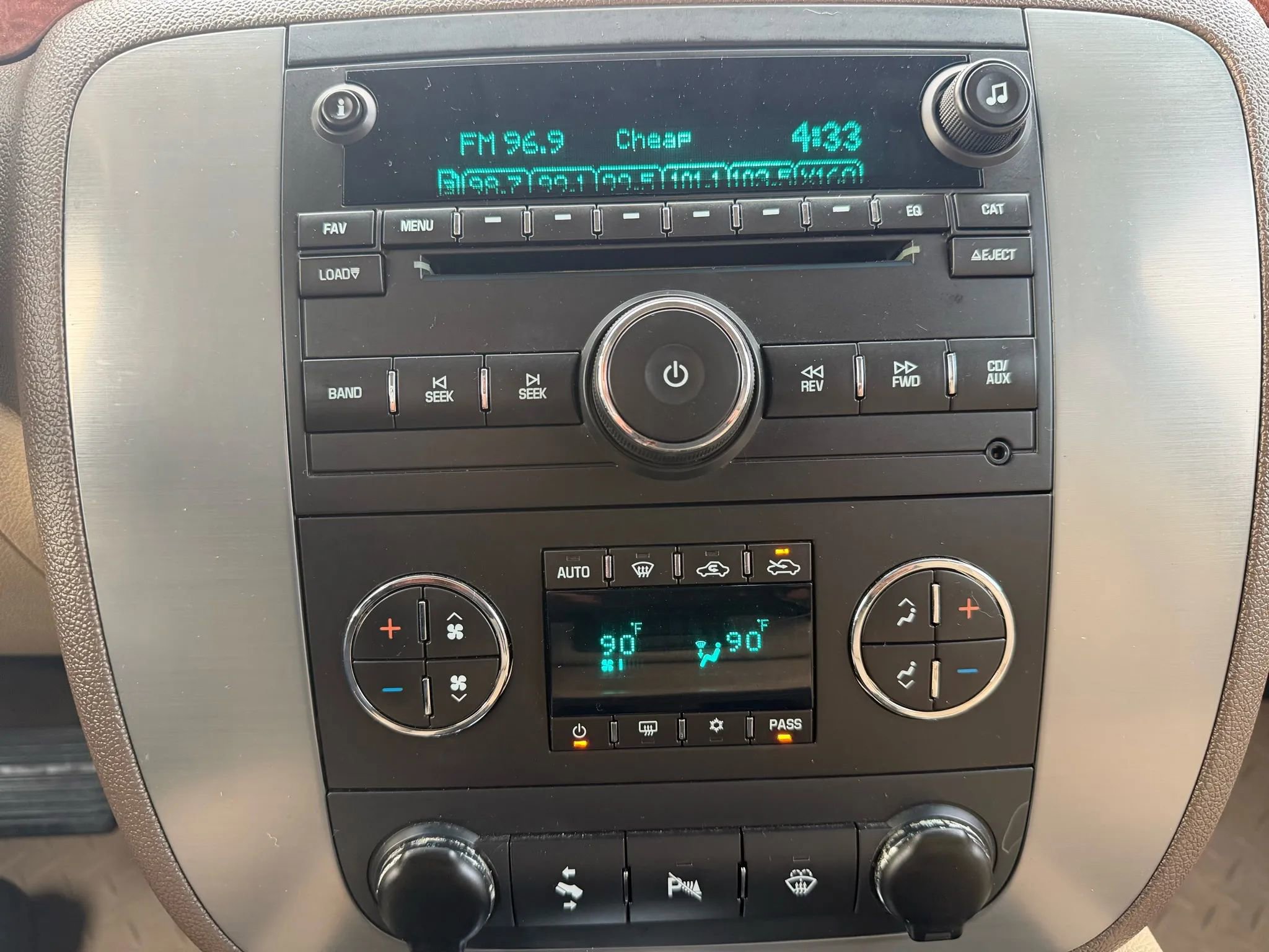 Used 2008 GMC Sierra 2500 SLT w/ Convenience Package image 12