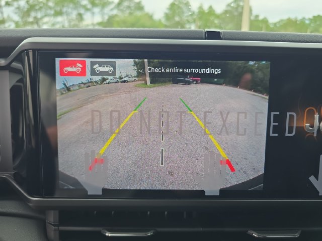 New 2026 Jeep Wrangler Unlimited Sahara w/ Safety Group AWD/4WD image 18