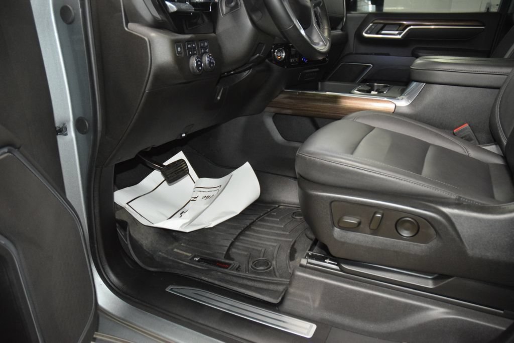 Used 2025 Chevrolet Silverado 2500 LT w/ All Star Edition AWD/4WD image 34