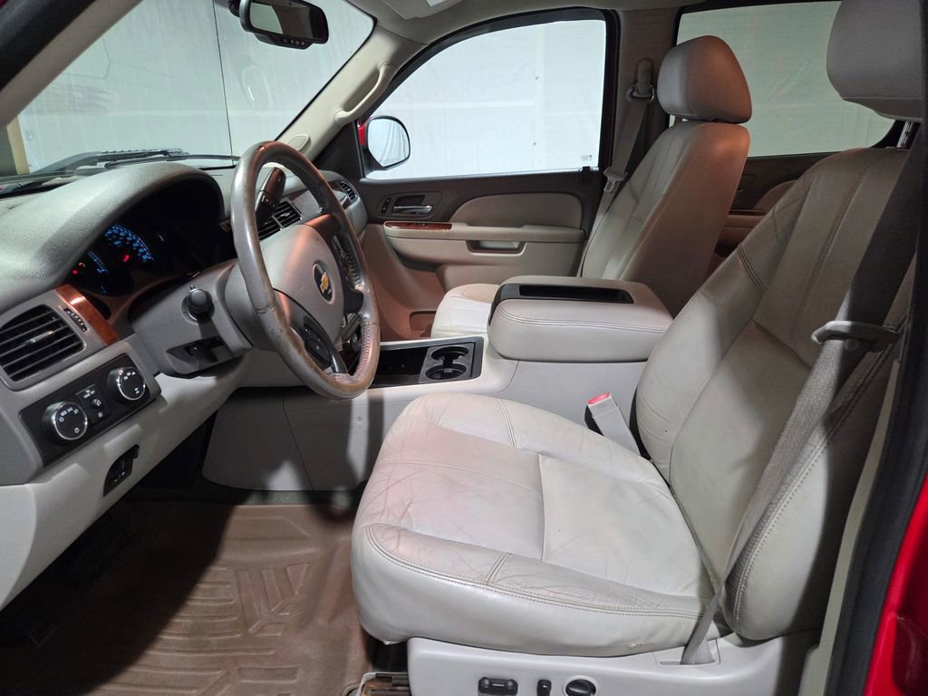 Used 2011 Chevrolet Silverado 2500 LTZ image 7