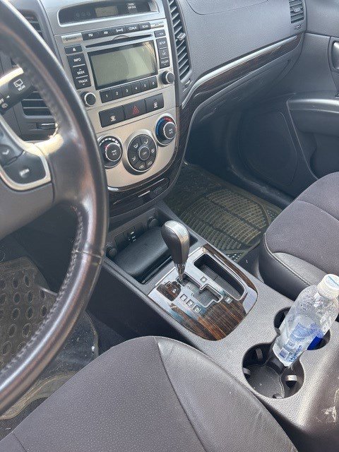 Used 2010 Hyundai Santa Fe SE image 20