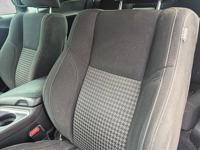Used 2018 Dodge Challenger R/T RWD image 11