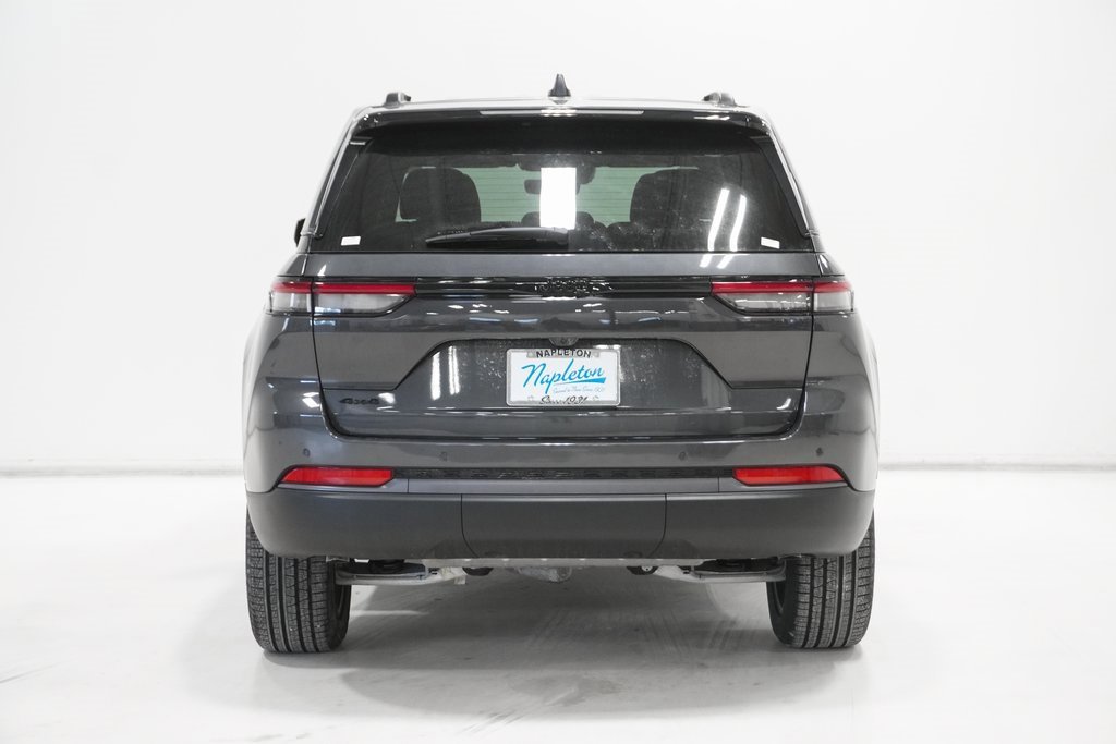 New 2026 Jeep Grand Cherokee Limited w/ Limited Altitude Package image 6