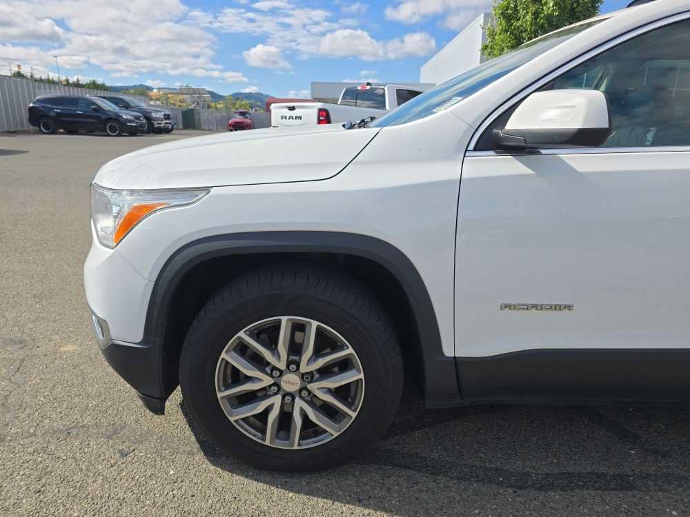 Used 2017 GMC Acadia SLE w/ Driver Alert Package I AWD/4WD image 20