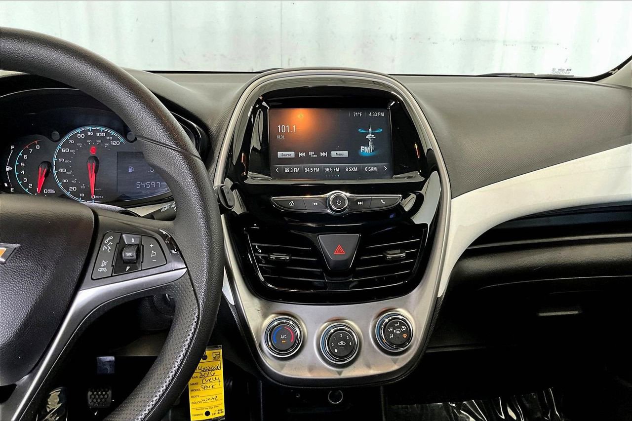 Used 2016 Chevrolet Spark LT image 5