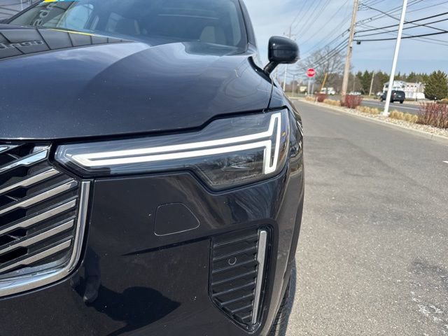 Used 2025 Volvo XC90 B5 Plus image 8