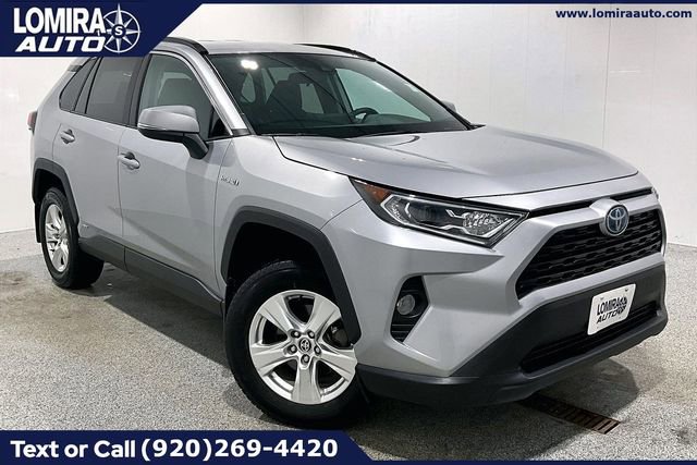 Used 2021 Toyota RAV4 XLE w/ XLE Grade Weather Package image 1