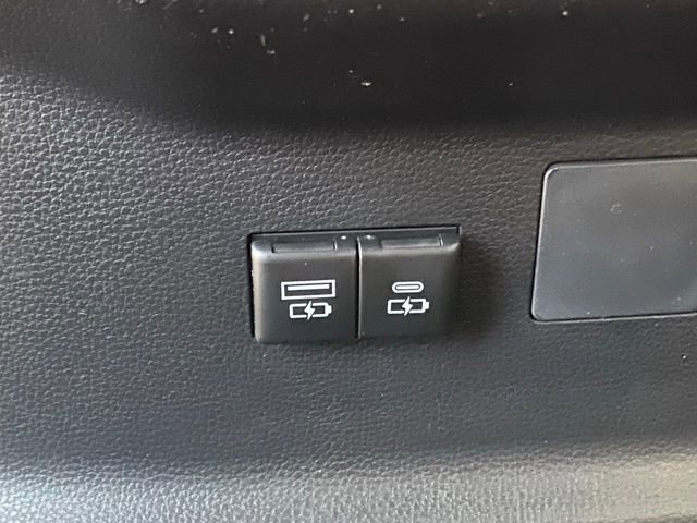 New 2025 Toyota Tundra Limited image 26