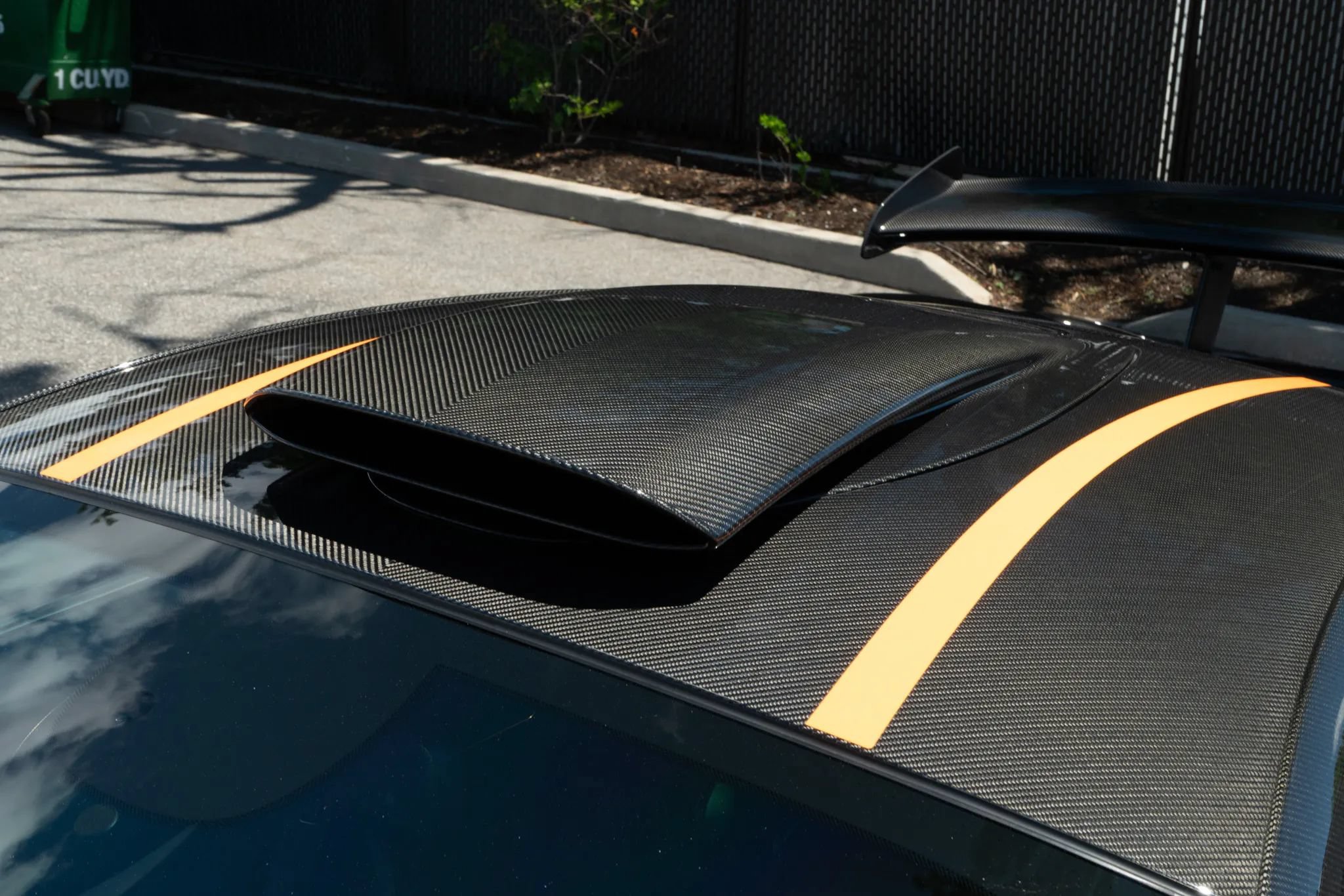 Used 2020 McLaren 620R RWD image 45