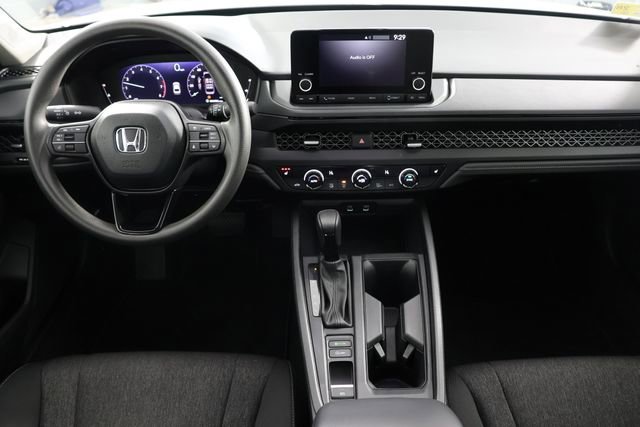 Certified 2025 Honda Accord SE image 2