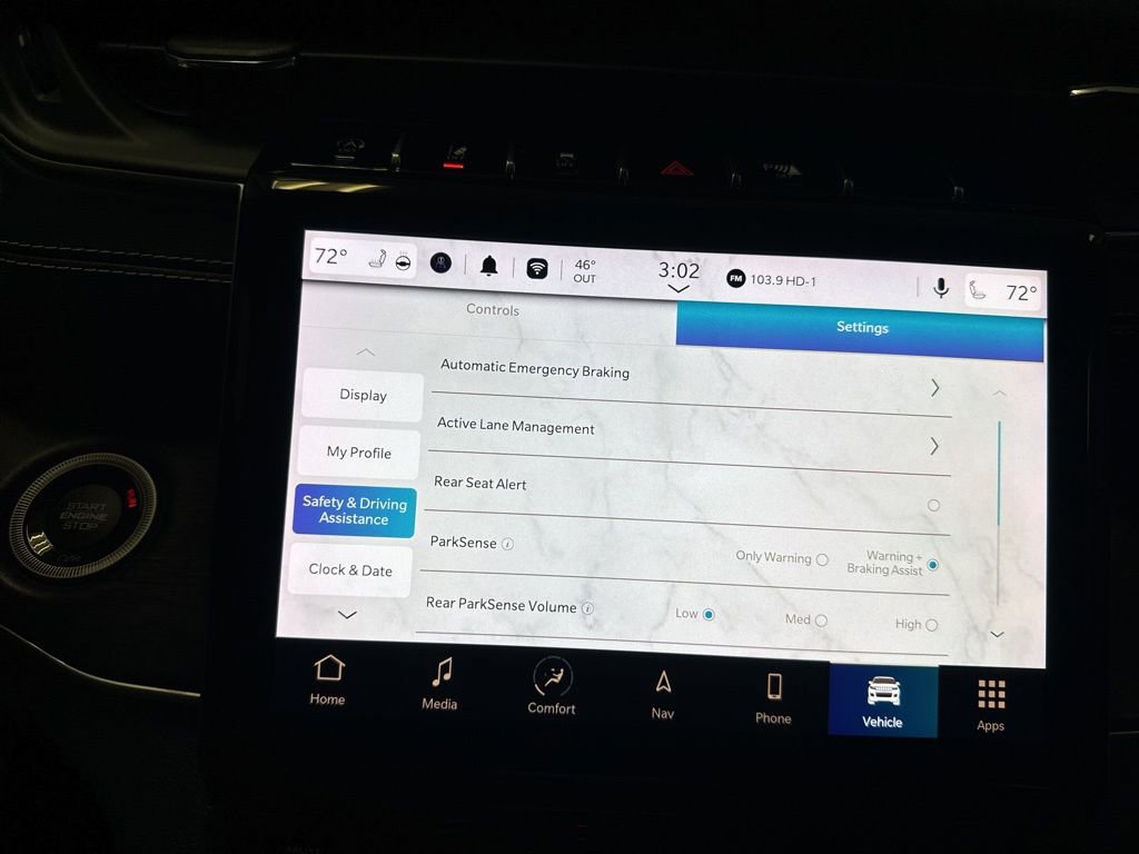 Used 2023 Jeep Grand Cherokee Limited w/ Trailer Tow Prep Group (B) image 14