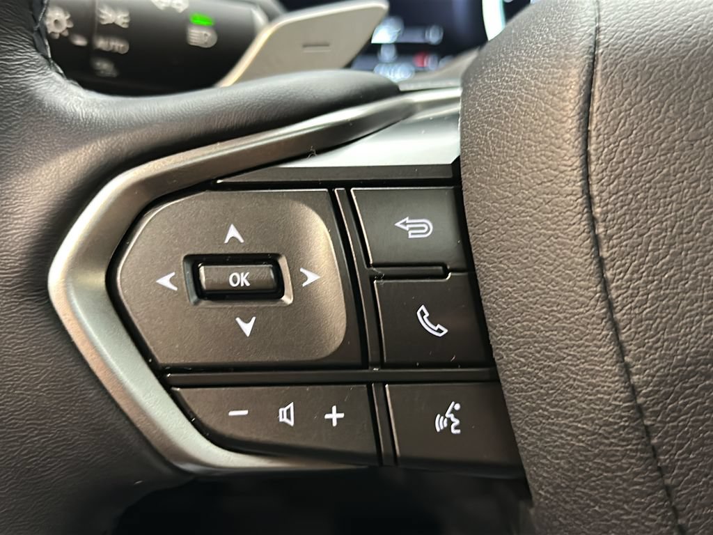 Used 2024 Lexus GX 550 w/ Cold Area Package AWD/4WD image 23