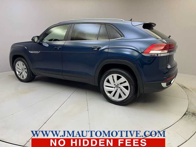 Used 2020 Volkswagen Atlas Cross Sport SE w/ Panoramic Sunroof Package AWD/4WD image 3